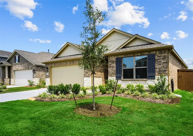 Photo 3 of Sale Pending at 2123 Levant Ln, Baytown, TX 77523 | MLS# 21303124 | Listing updated on 2026-09-13