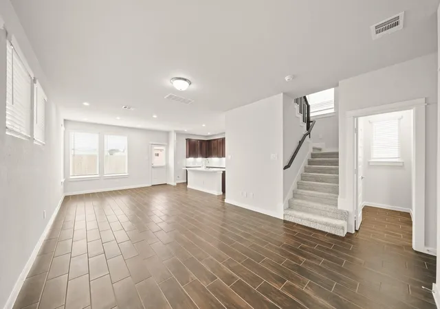 Photo 3 of Sale Pending at 2979 Park Hl Ln, Stafford, TX 77477 | MLS# 16005737 | Listing updated on 2026-09-24