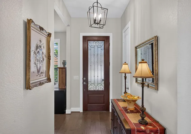 Photo 4 of Sale Pending at 261 Palomino Ct, Spring, TX 77382 | MLS# 65881501 | Listing updated on 2026-09-09