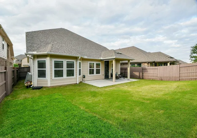 Photo 20 of Sale Pending at 2034 Woodland Pine Ct, Conroe, TX 77384 | MLS# 11217961 | Listing updated on 2026-08-19