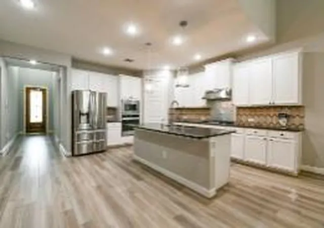 Photo 2 of Sale Pending at 2034 Woodland Pine Ct, Conroe, TX 77384 | MLS# 11217961 | Listing updated on 2026-08-19