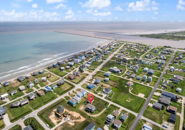 Homes for sale in Surfside Beach, TX | 818 Surf Dr, Surfside Beach, TX 77541 | MLS# 11831844