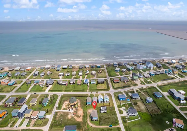 Homes for sale in Surfside Beach, TX | 818 Surf Dr, Surfside Beach, TX 77541 | MLS# 11831844