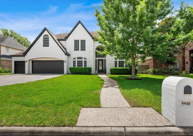 Photo 1 of Sale Pending at 5910 Center Ct Dr, Spring, TX 77379 | MLS# 66497034 | Listing updated on 2026-08-30