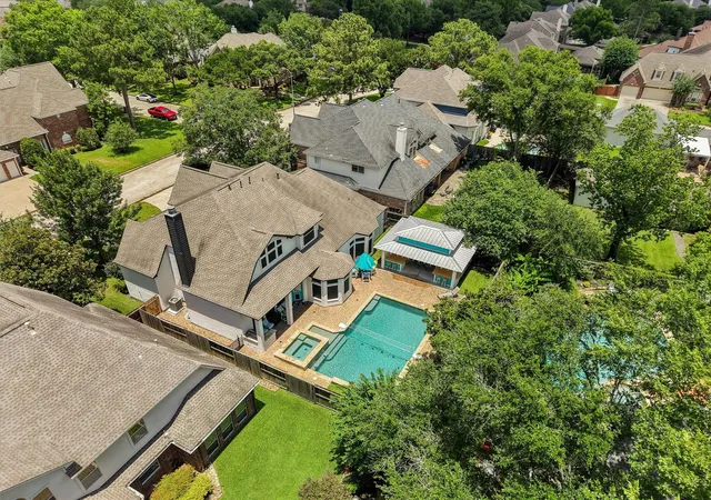 Photo 2 of Sale Pending at 5910 Center Ct Dr, Spring, TX 77379 | MLS# 66497034 | Listing updated on 2026-08-30