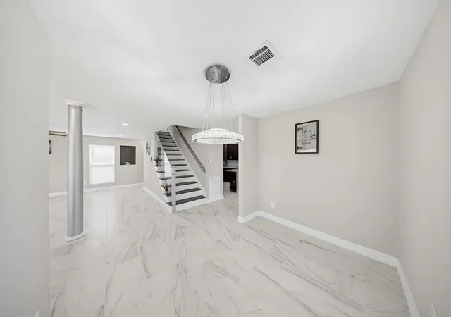 Photo 4 of Single family home for sale at 12411 Sungate Ln, Houston, TX 77071 | MLS# 39239619 | Listing updated on 2026-09-19
