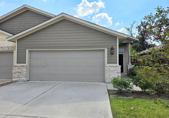 1st image of 9797 9801 Grosbeak Ln, Magnolia, TX 77354 | MLS# 34535107