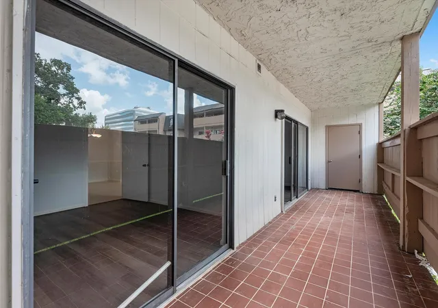 2nd image of 8423 Hearth Dr, Houston, TX 77054