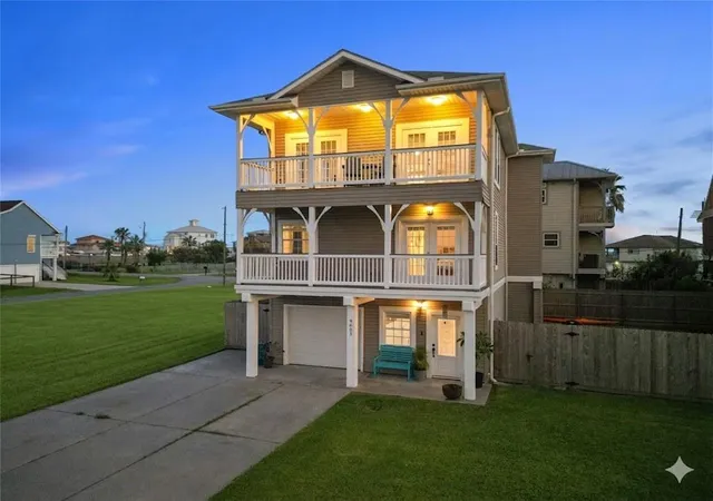 Photo 3 of Single family home for sale at 9605 Teichman Rd, Galveston, TX 77554 | MLS# 22126467 | Listing updated on 2026-09-16