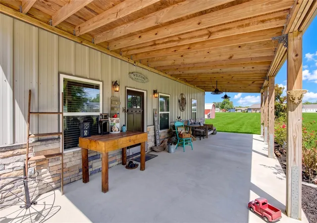 Single family home for sale at 2518 Main St, Liverpool, TX 77577 | MLS# 77139414 | Listing updated on 2026-09-03