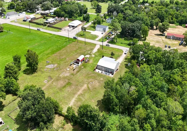 50th image of 2518 Main St, Liverpool, TX 77577 | MLS# 77139414