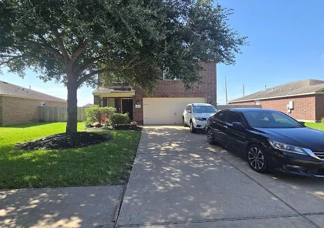 1st image of 2402 Sunstone Pl Dr, Rosharon, TX 77583 | MLS# 57522012