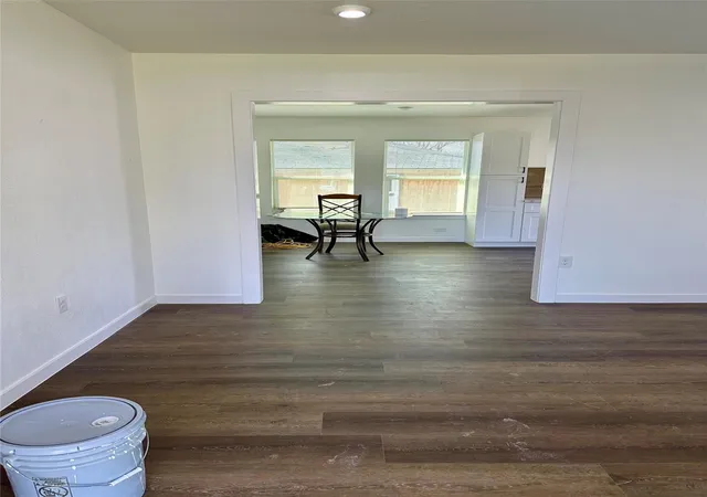 4th image of 102 Georgia St, Houston, TX 77029 | MLS# 90163720