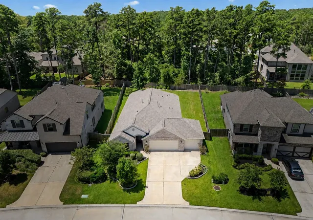 2nd image of 247 Scarlet Maple Wy, Willis, TX 77318 | MLS# 68000079