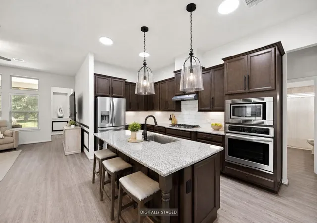 5th image of 247 Scarlet Maple Wy, Willis, TX 77318 | MLS# 68000079