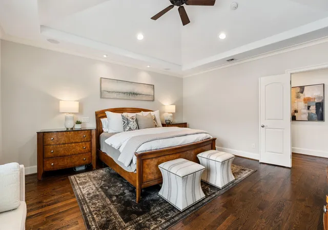 Photo 3 of Sale Pending at 4609 Beech St, Bellaire, TX 77401 | MLS# 68275437 | Listing updated on 2026-08-31