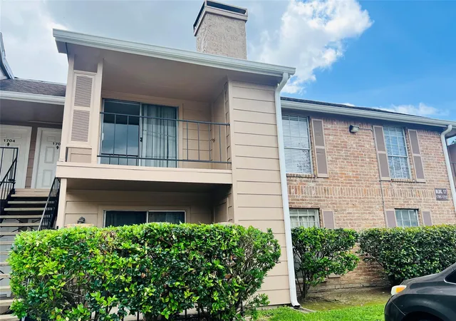 1st image of 2800 Jeanetta St #1702, Houston, TX 77063 | MLS# 22029906