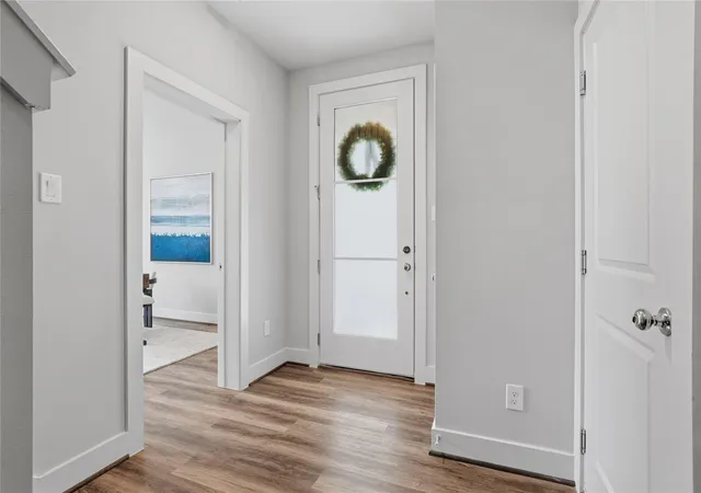 Photo 2 of Single family home for sale at 1254 N Post Oak Rd #A, Houston, TX 77055 | MLS# 58785717 | Listing updated on 2026-09-04