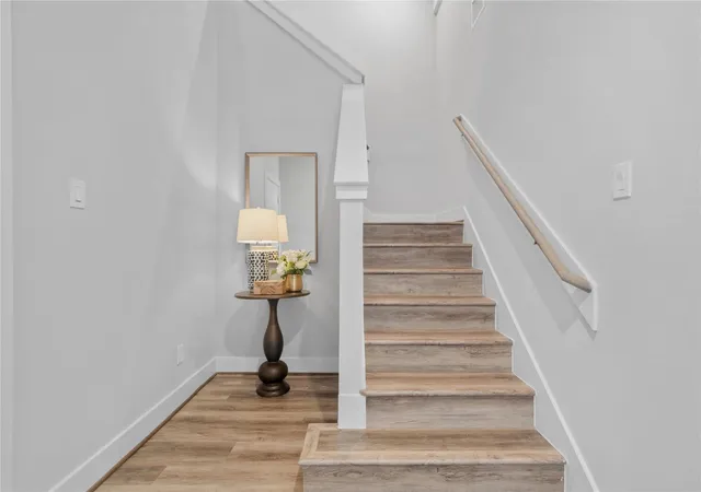 Photo 3 of Single family home for sale at 1254 N Post Oak Rd #A, Houston, TX 77055 | MLS# 58785717 | Listing updated on 2026-09-04