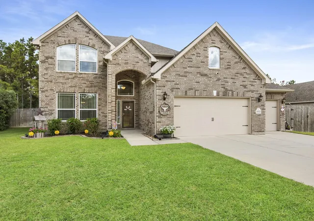 Photo 3 of Single family home for sale at 16533 Aransas St, Conroe, TX 77303 | MLS# 44564258 | Listing updated on 2026-04-10