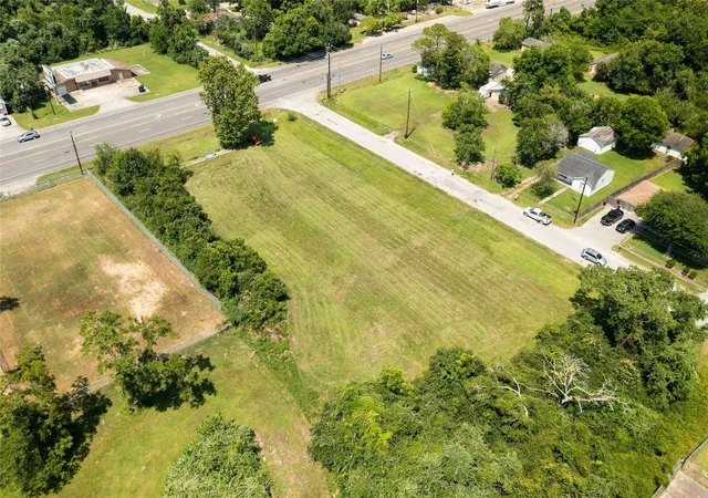 7th image of 6703 Hwy 6 Hwy S, Hitchcock, TX 77563 | MLS# 58915178