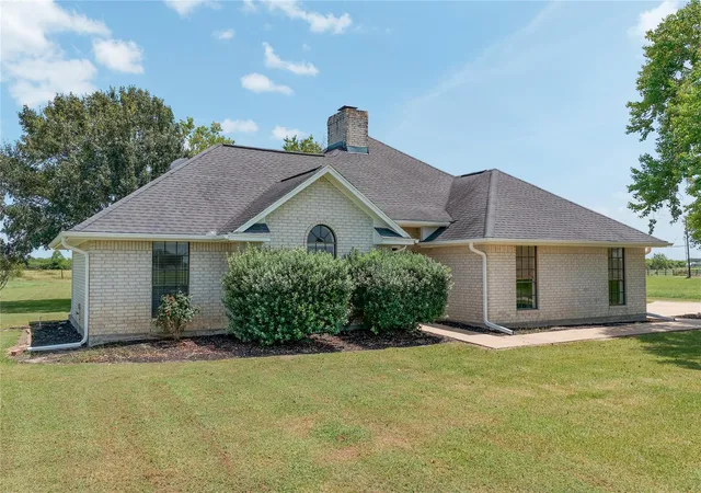 2nd image of 799 County Road 304, Edna, TX 77957 | MLS# 69616061