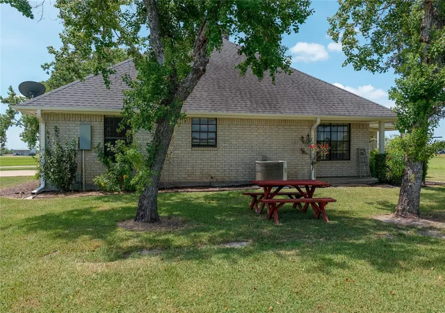 Photo 4 of Sale Pending at 799 County Rd 304, Edna, TX 77957 | MLS# 69616061 | Listing updated on 2026-08-26
