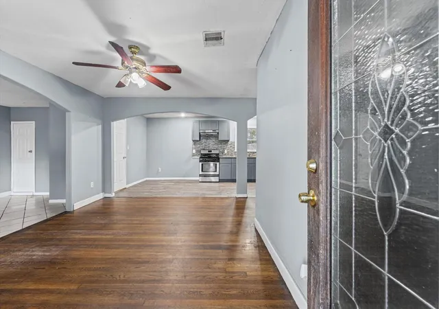Photo 3 of Single family home for sale at 10401 Bessemer St, Houston, TX 77034 | MLS# 96223167 | Listing updated on 2026-09-21
