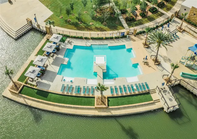 50th image of 5202 Wolf Creek Ct, Manvel, TX 77578 | MLS# 76407798