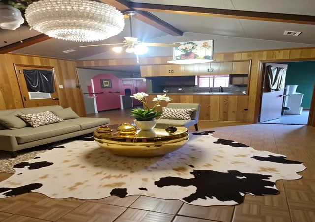 4th image of 1305 2Nd St, Hempstead, TX 77445 | MLS# 91935806