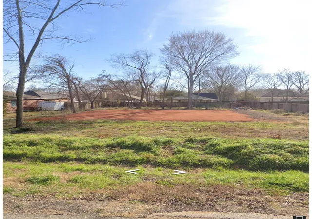 Photo 4 of Land for sale at 12385 Ridgecrest Dr, Willis, TX 77318 | MLS# 98592007 | Listing updated on 2026-07-18