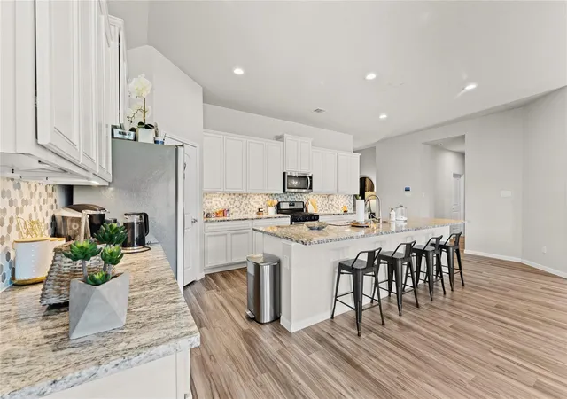 Photo 3 of Single family home for sale at 5807 Brimstone Hl Ln, Conroe, TX 77304 | MLS# 79469322 | Listing updated on 2026-09-11