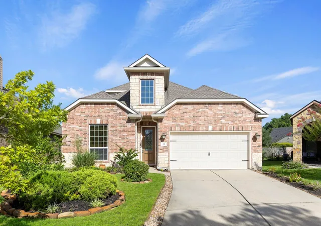 Photo 1 of Single family home for sale at 10 Sagamore Ridge Pl, Spring, TX 77389 | MLS# 85014225 | Listing updated on 2026-09-10