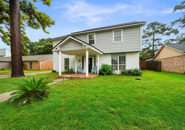 Photo 2 of Single family home for sale at 23930 Crk Ridge Dr, Spring, TX 77373 | MLS# 84186253 | Listing updated on 2026-07-31