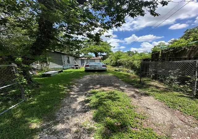 4th image of 1086 Horne St, Houston, TX 77088 | MLS# 10833630