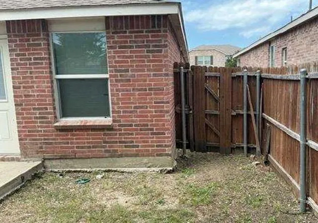 Photo 3 of Single family home for sale at 1725 Megan Crk Dr, Little Elm, TX 75068 | MLS# 65193375 | Listing updated on 2026-07-22