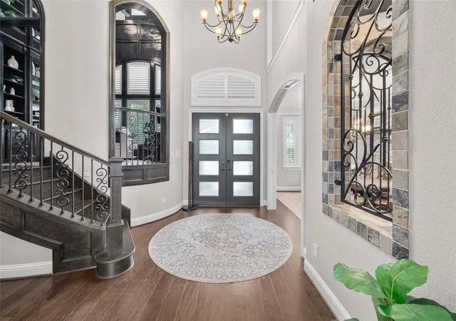 4th image of 940 Gadston Park Ln, Friendswood, TX 77546 | MLS# 39928776