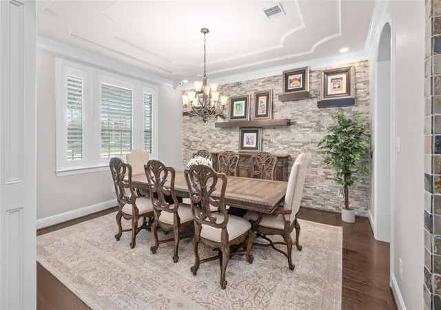 5th image of 940 Gadston Park Ln, Friendswood, TX 77546 | MLS# 39928776
