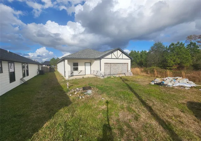 Photo 2 of Single family home for sale at 86 Road 5102 #L, Cleveland, TX 77327 | MLS# 98336722 | Listing updated on 2025-12-27