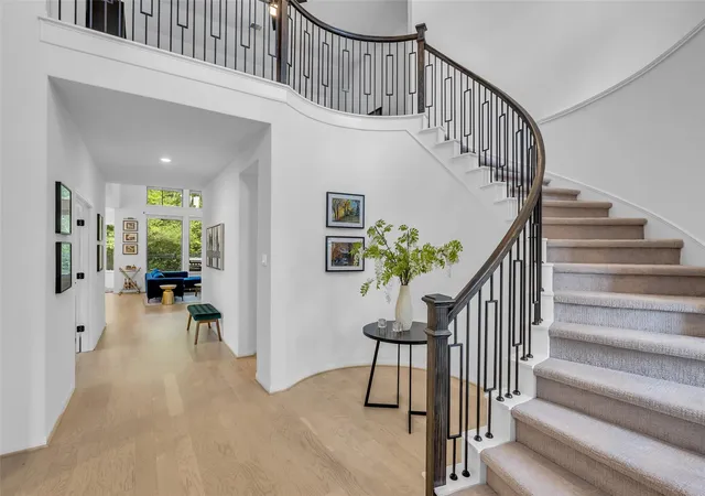 5th image of 2915 Oakcrest Meadow Ct, Conroe, TX 77385 | MLS# 76540802