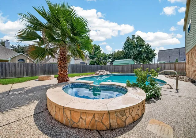 Photo 3 of Single family home for sale at 5026 Mockingbird Ln, Katy, TX 77493 | MLS# 56505350 | Listing updated on 2026-09-16