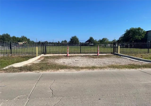 Photo 3 of Land for sale at 109 County Rd 3580, Cleveland, TX 77327 | MLS# 34449307 | Listing updated on 2026-06-10