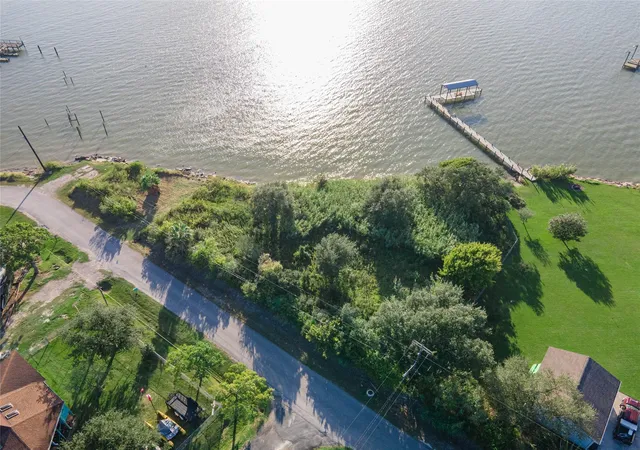1st image of 0000 12th, San Leon, TX 77539 | MLS# 50296804