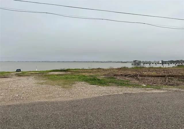 25th image of 0000 12th, San Leon, TX 77539 | MLS# 50296804
