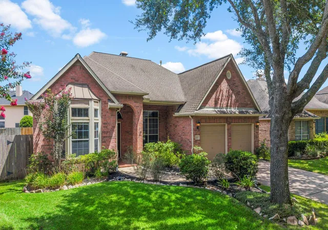 2nd image of 4819 Cypress Spring Dr, Missouri City, TX 77459 | MLS# 71545040