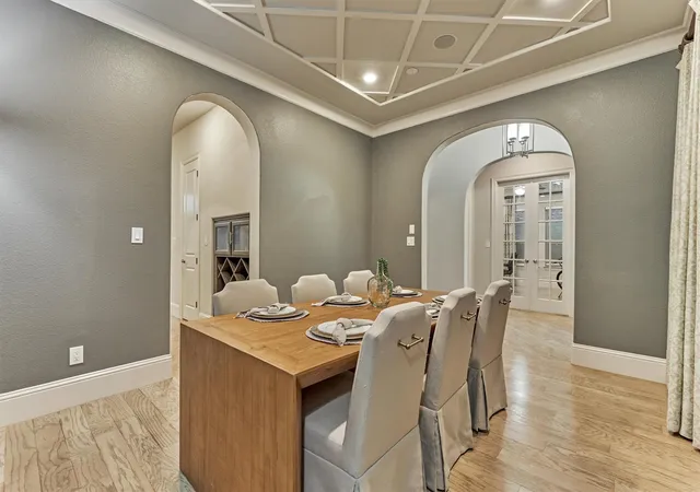 4th image of 6 Canopy Green Dr, Tomball, TX 77375 | MLS# 59175561