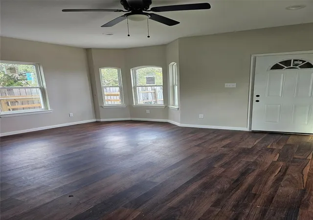 5th image of 9730 Kerr St, Houston, TX 77029 | MLS# 52247518