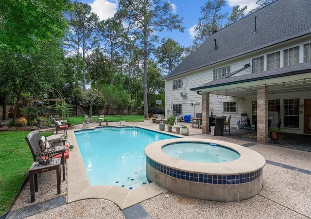 Photo 4 of Single family home for sale at 15902 Guinstead Dr, Spring, TX 77379 | MLS# 97964278 | Listing updated on 2026-06-01