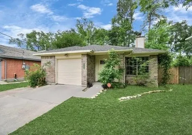 Photo 1 of Single family home for sale at 8106 Claiborne St, Houston, TX 77078 | MLS# 96780920 | Listing updated on 2026-06-27