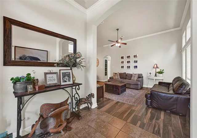 Photo 3 of Sale Pending at 25130 Alina Ln, Spring, TX 77386 | MLS# 76420738 | Listing updated on 2026-09-04
